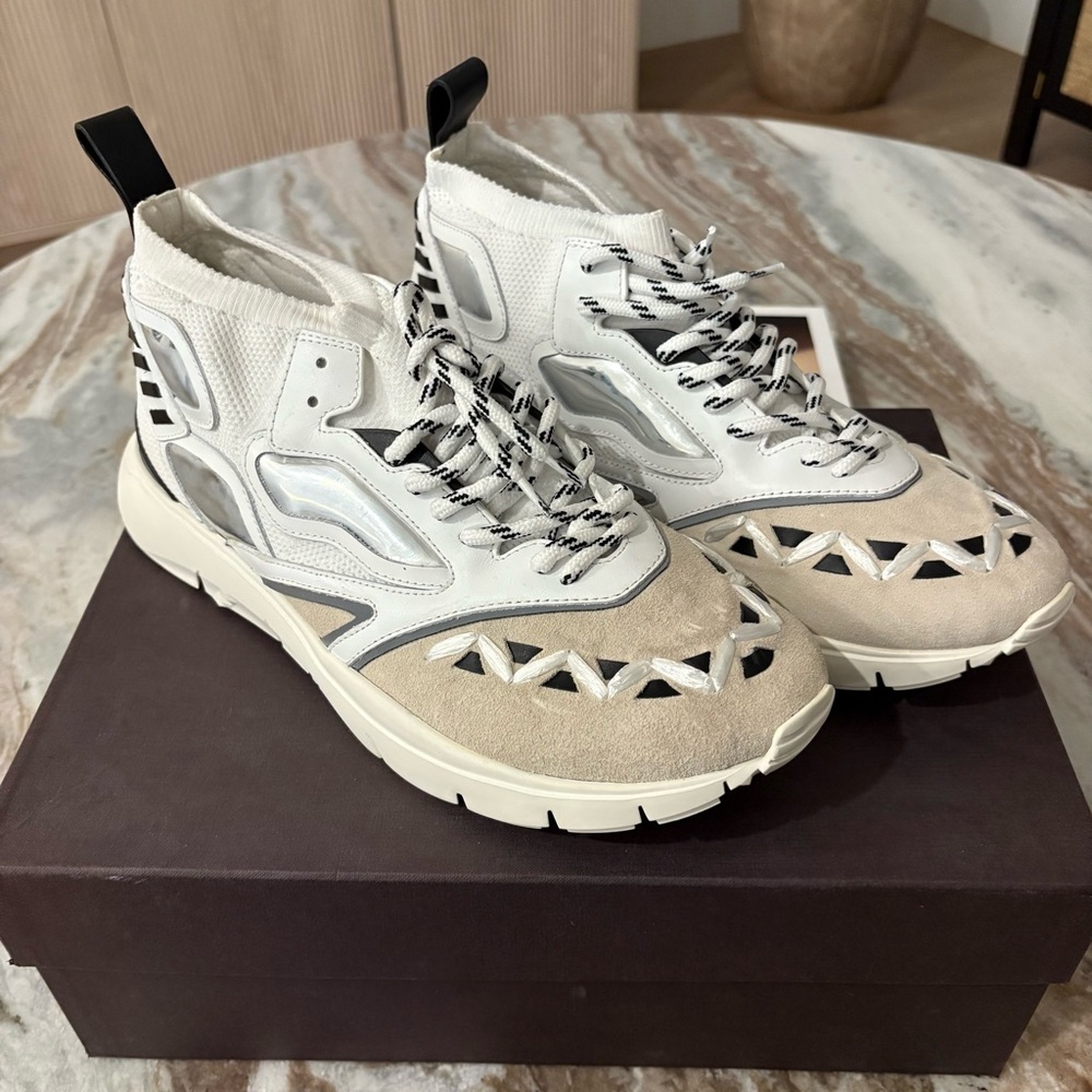 ‼️SALE Valentino Men’s Sneakers with Box, Dust Bags